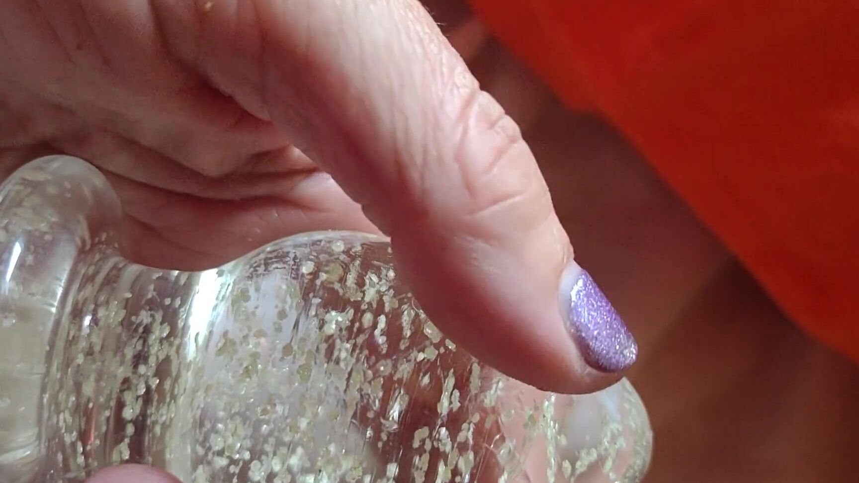 "5DollarHug" Grool, Eating Pussy Juice, Cougar, Milf, Big Tits, Big Natural Tits, Sex Toy, Pussy Juice, Cum, Female Cum, Suggest 5DollarHug Playing with and then eating cum grool on my beautiful glow plug SiteRip