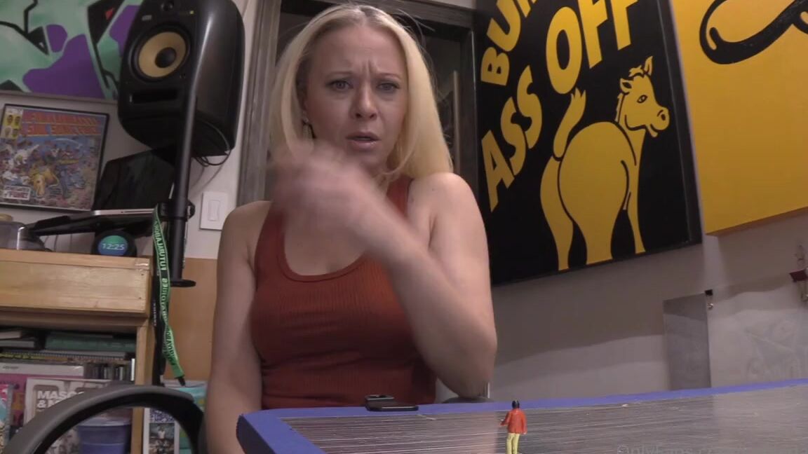 Jamiedaniels Onlyfans Good Evening Lol Here Is A Cool Giantess Clippet With Nycgoddessdee Tiny Flip Flop Servant Enjoyp