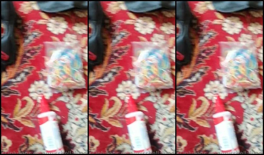 Mistress Bella Lugosi Nicknamed Missbellalugosi Onlyfans Packing My Bag For A Little Weekend Adventure I Made This Video On My Phone