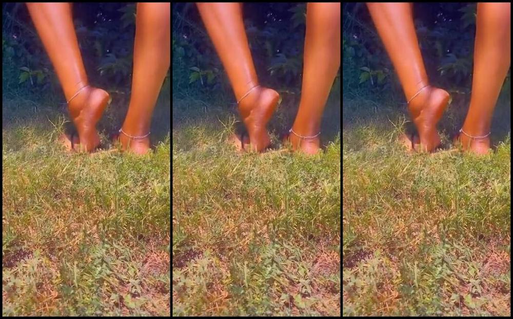 Magical Mesha Nicknamed Magicalmeesh Foot Fetish 07 27 2022 Onlyfans Video The Views From Mr