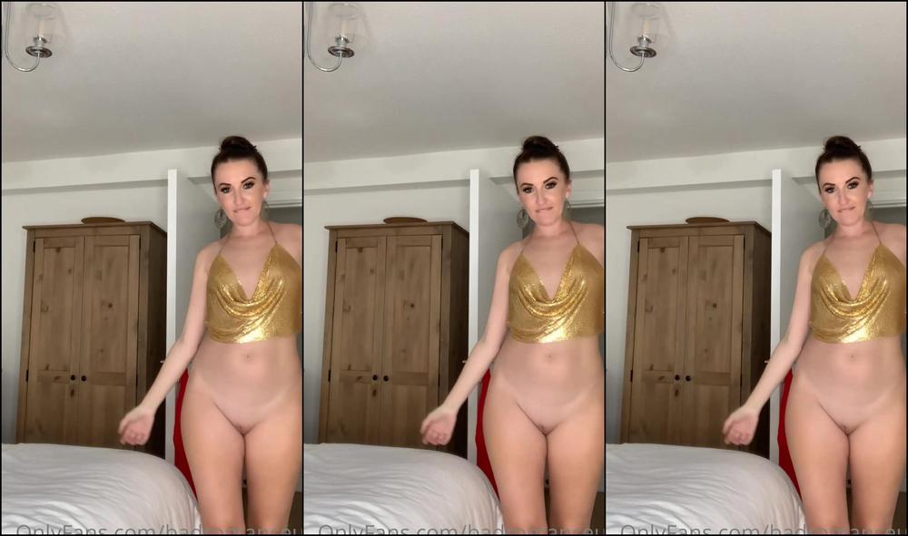 Badromanceuk A No Panty Dance