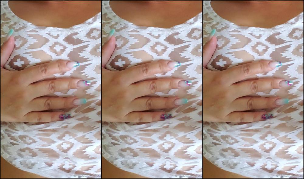 Ferzinhafire Oficial 186595670 03 20 2020 Molhadinha Wet