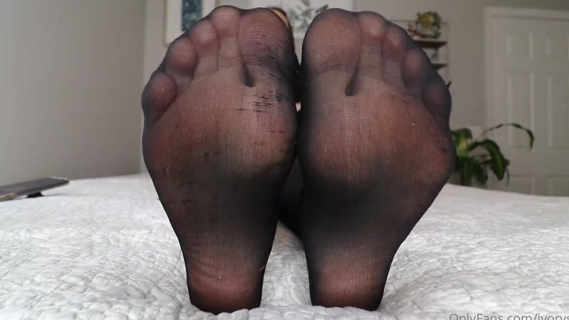 Ivorysoles Onlyfans 09 18 2022 Pantyhose Slave Edging Joi You Have Been Missing Ivorys Sheer Black Pantyhose Luckily All You Havep