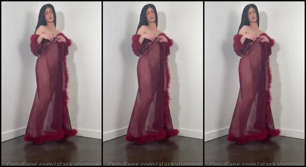 Goddess Alaska Nicknamed Alaskahotmess Onlyfans Im Literally Everything Youve Always Dreamed Premium