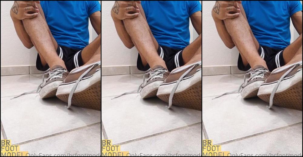 Brfootmodel 2038342967 02 22 2021 Master Vans And Socks Instagram Feetfetichsp