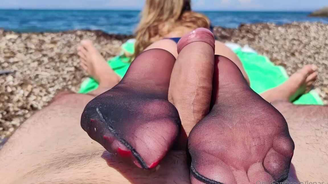 Sexy Lenasdiary Onlyfans 629328215 Relax On The Beach With A Cock Between My Nylon Feetp