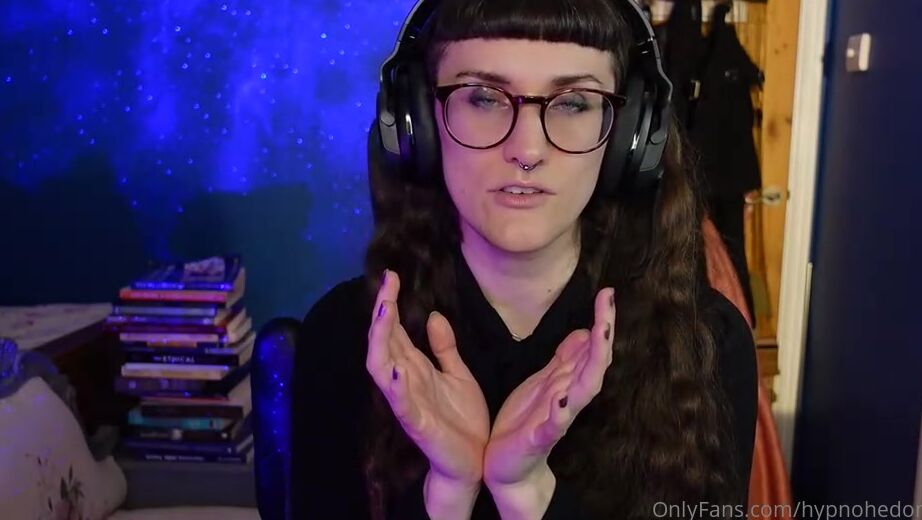 Hypnohedonista You Feel My Control Inside Your Mind When You Hear My Words And When You Don T And When