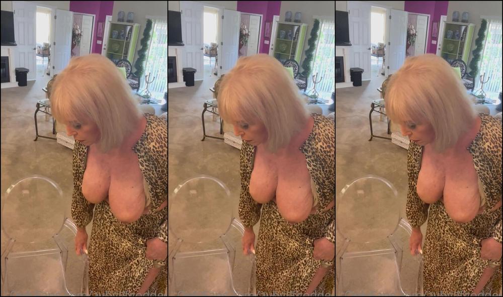 Avbgilfgoddess Sexy Strip Tease And Masturbation Join Me