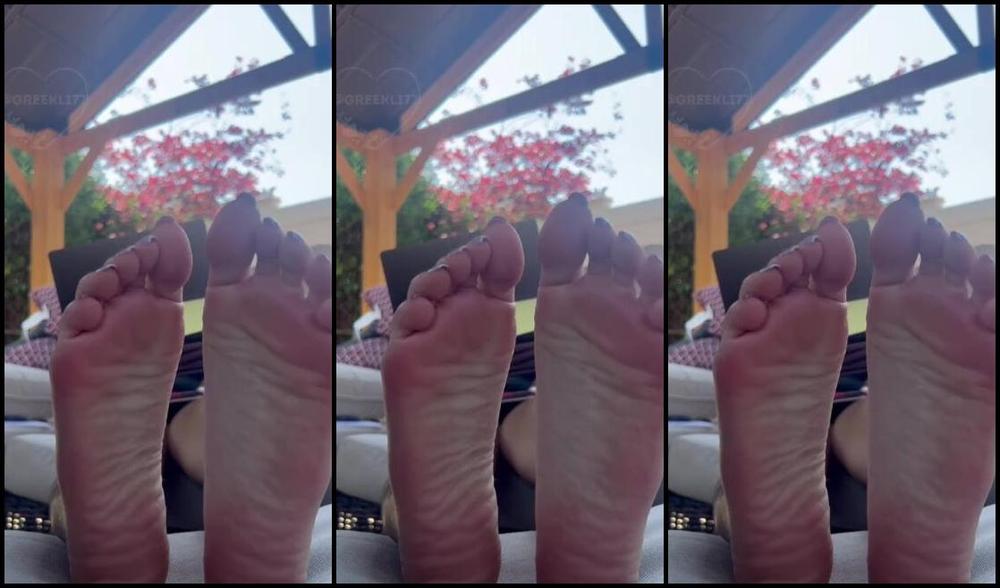Greek Goddess Li Aka Greekli77 07 01 2024 Onlyfans Video Could You Seriously Ever Get Bored Of These Big Pink Soles