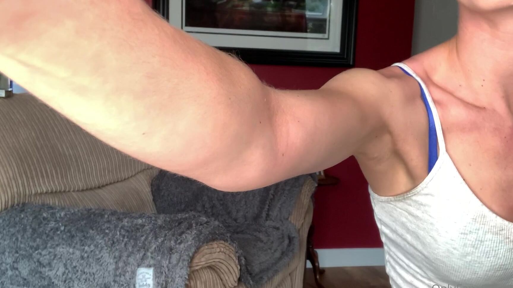 Rleah Toning My Ass Baby Kg Makes Me Grunt Like A Nymph Rabbit Xx