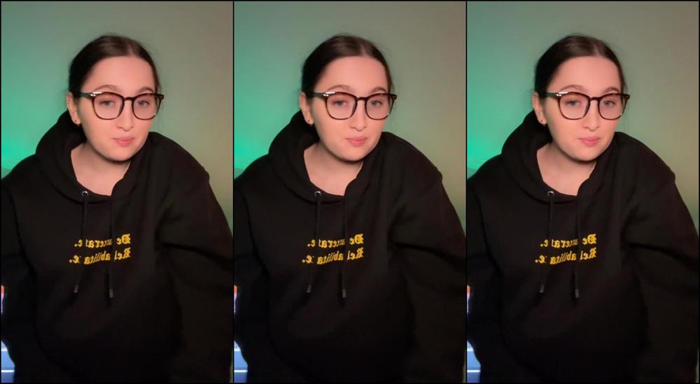 Kadydelrey 3095849929 11 21 2023 Trying On My New Grey Leggings