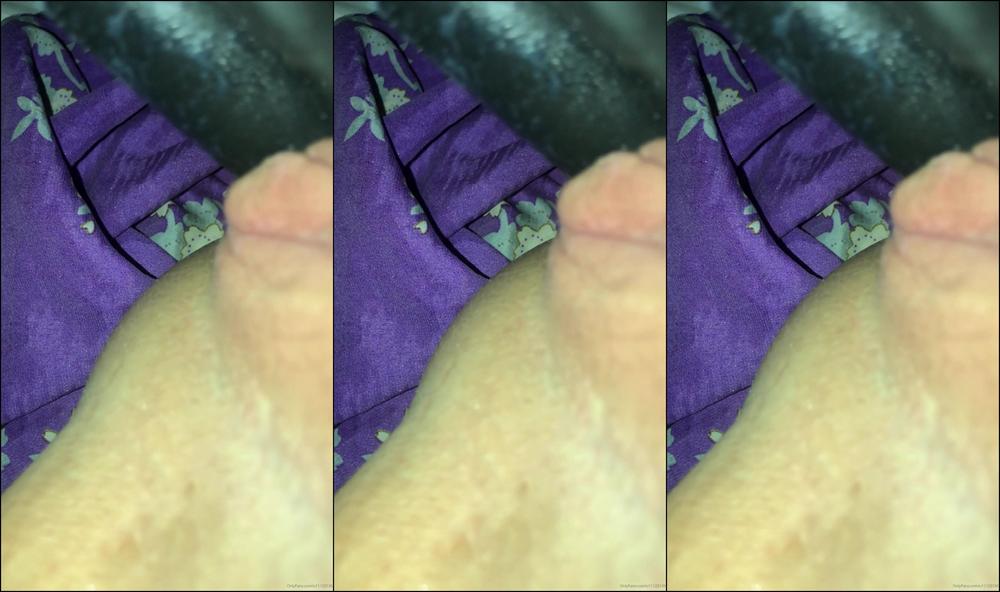 Bootyful Nylon Queen Just Me Playing With Myself For Minutes S