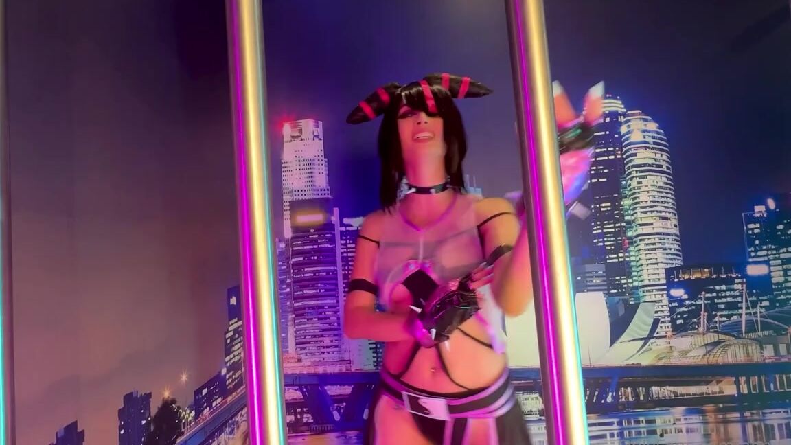 Aery Tiefling Nicknamed Aerytiefling Onlyfans Interpol Finally Was Able To Lock Me Up Huh Damn That Chun Li Hey Guard What Do I Have To