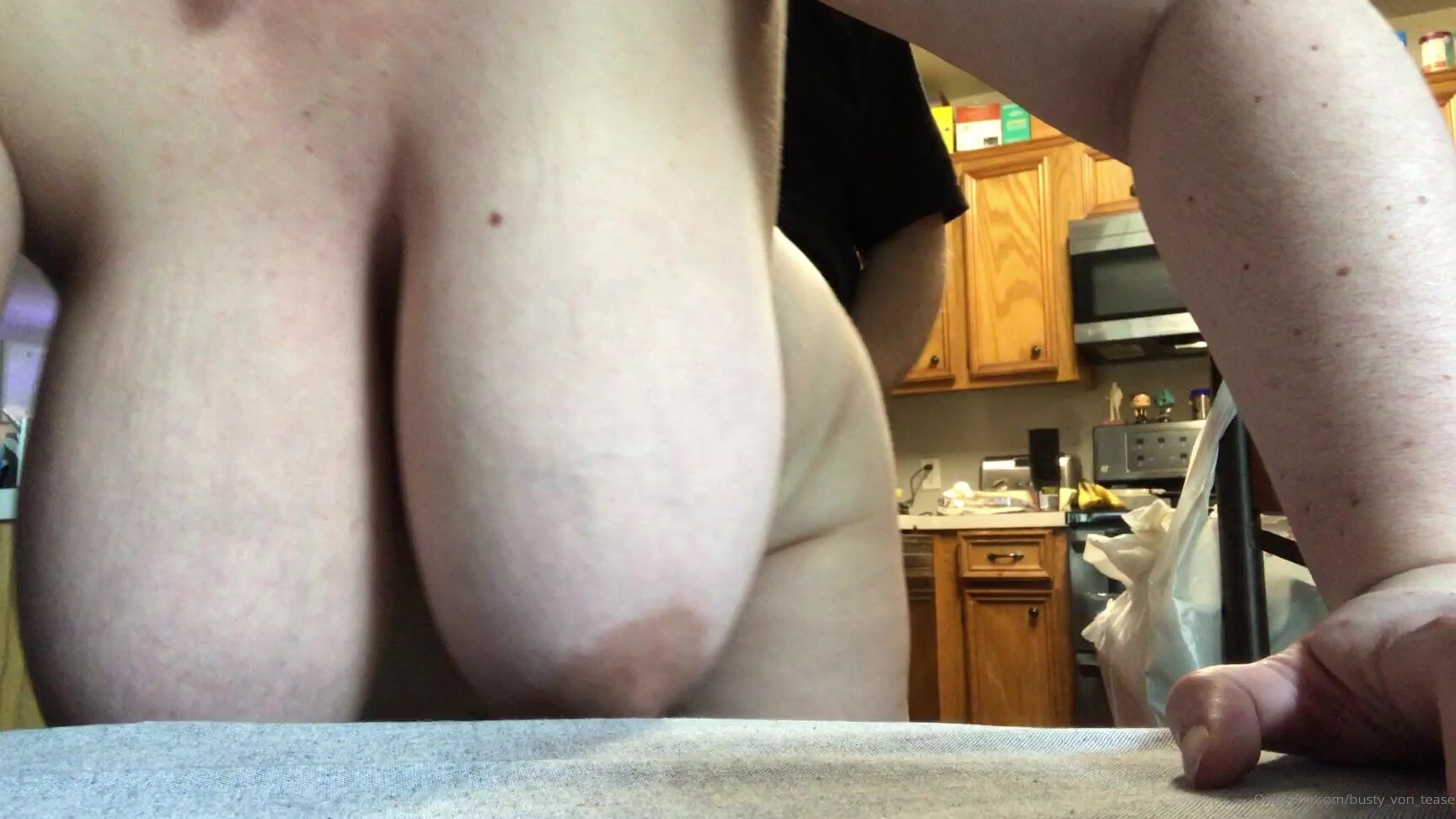 Busty Von Tease 106277303 12 17 2019 Fuck Me Over The Table Hd Movie Featuring Bvt Mr