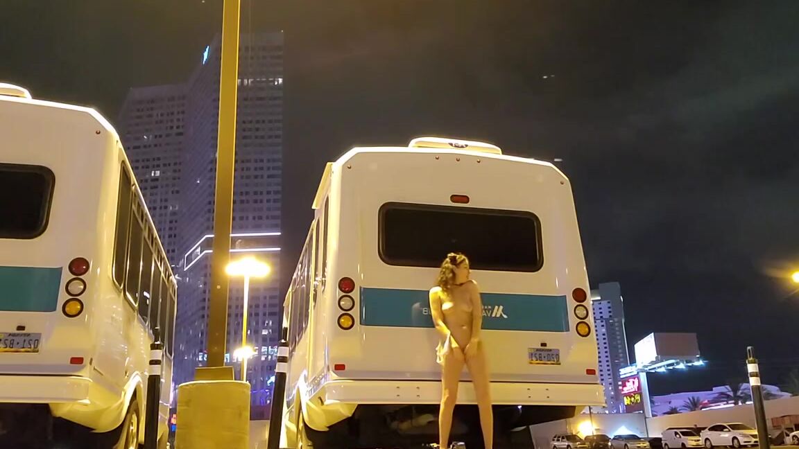 Solo Fuck Slut In Public Bdemiash Doodstream