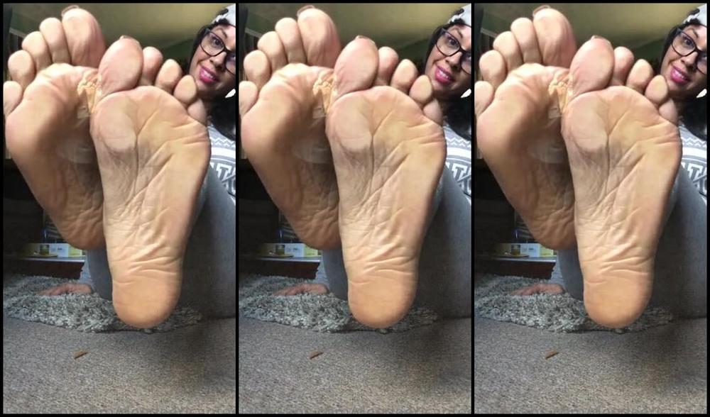 Deedeericanfeet Onlyfans As Requested Feet On Glass I Like This Vid Hehe Show Love Guys