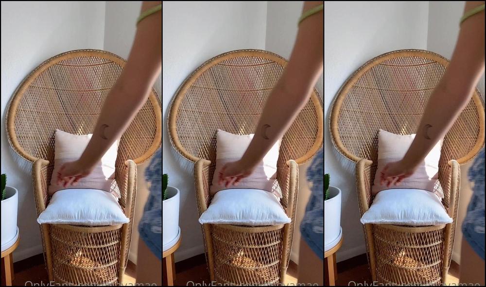 Mayamae X Just A Quick Lil Finger Fuck To Start The Day