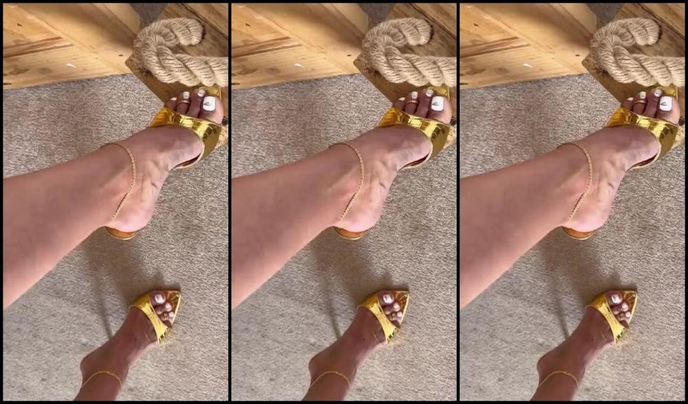 Heels Of Mine Nicknamed Heelsofmine 06 09 2023 Onlyfans Video Part 2 Golden Heels