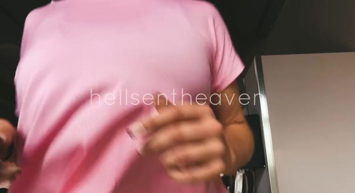 Goddess Nina Nicknamed Hellsentheaven Onlyfans 08 02 2022 1 Minute Shaking Boobies On Normal Speed And Two Minutes To Admire Them In Slow Motion2