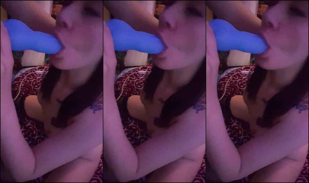 Frostyprincess Gagging Blowjob Facial