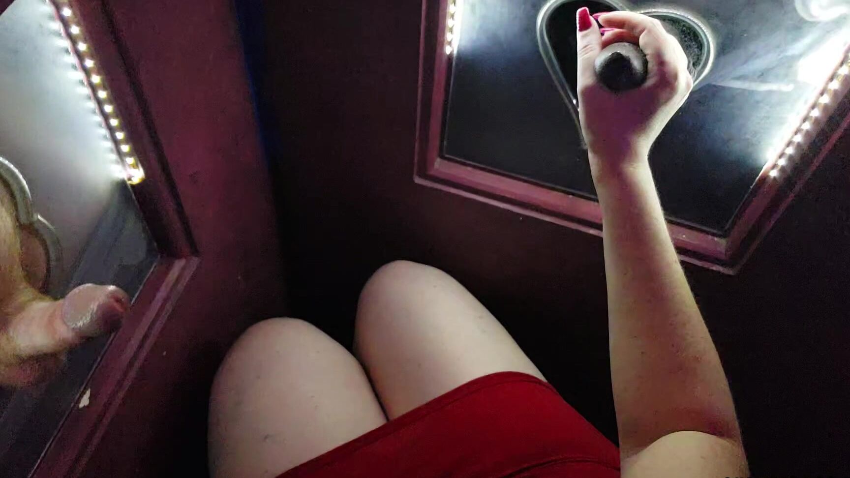 Blowjob,Cum Play,Cumshots,Gloryhole,Interracial kimswallows gloryhole christmas party 4 big loads ManyVids