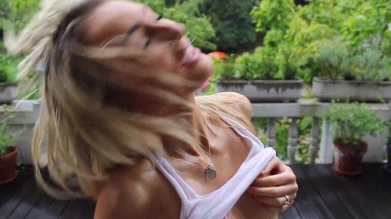 Ass Shaking, Oil, Outdoors, Riding, Twerk emma lovett twerk it on the dick with music ManyVids