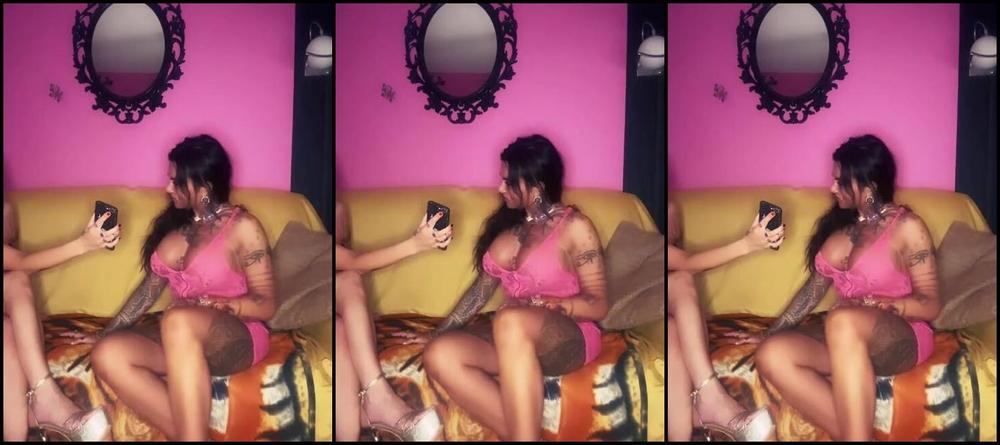 Mistress Desideria Godiva Nicknamed Padronagodiva 07 23 2023 Onlyfans Video L Ancella Succhia Tutto