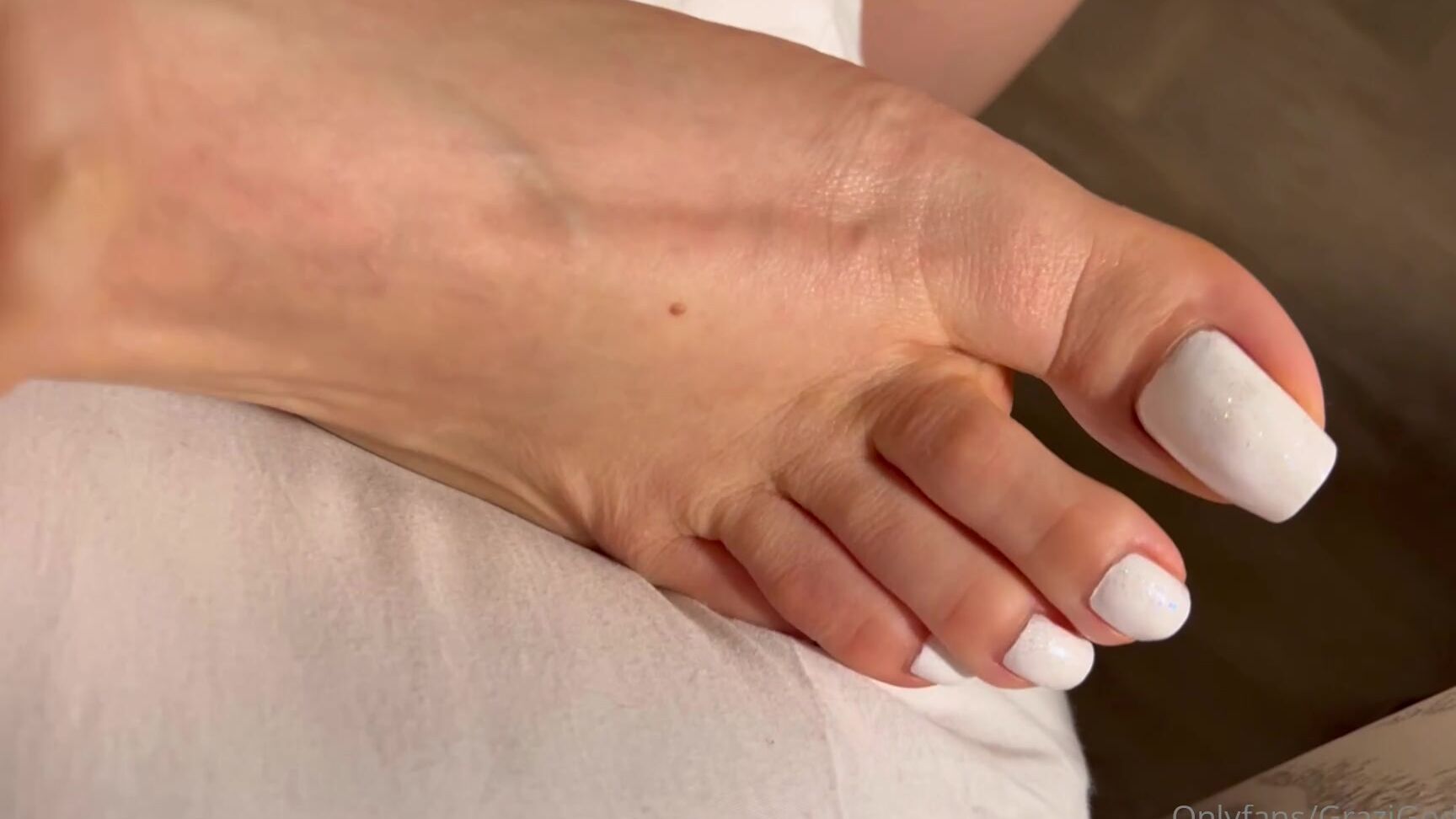 Grazigoddess 3003448539 09 05 2023