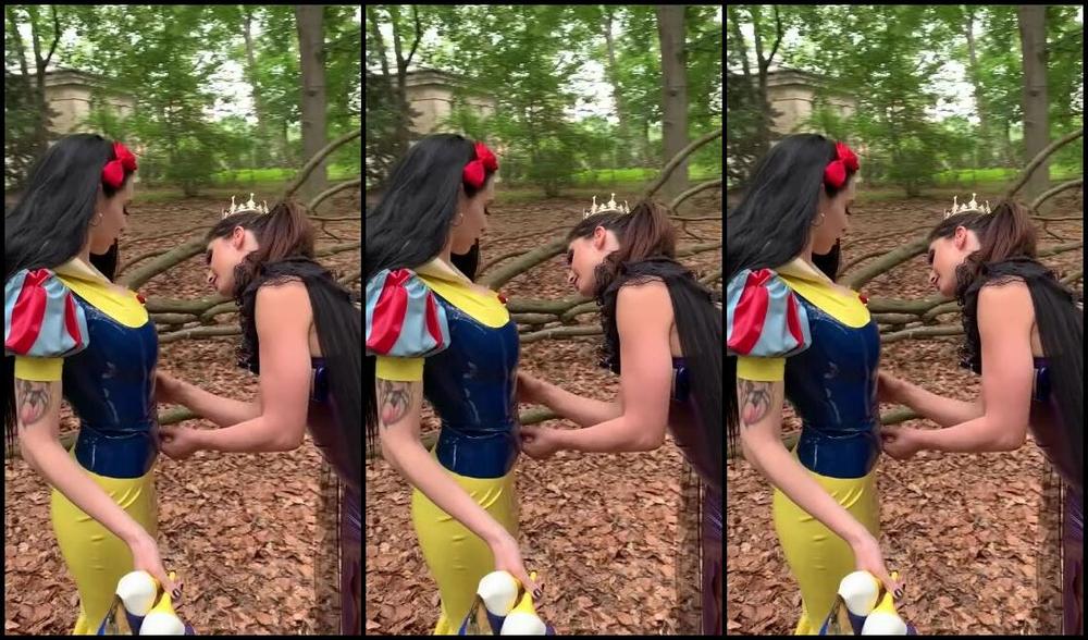 Miss Ruby Alexia Nicknamed Rubyalexia Onlyfans Getting My Latex Shined Up By Mary