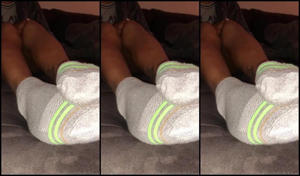 Soft Angel Soles Nicknamed Angelsoftfeet Onlyfans Sock Removal Sole Tease