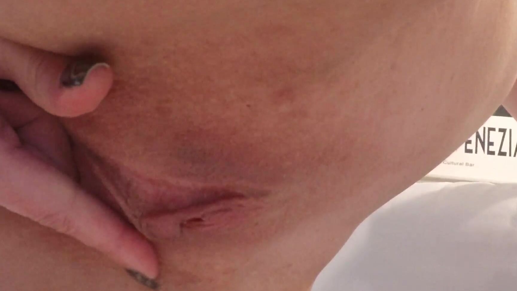 julia jordan big labia delight