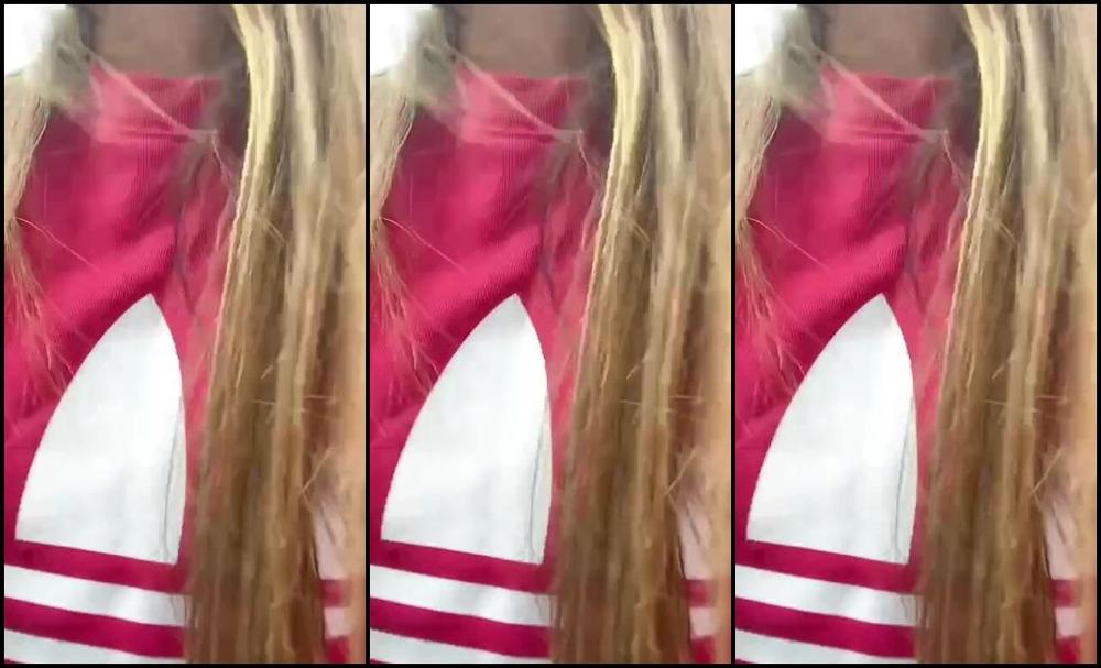 "SuzieLove212" car, pee, public nudity, public outdoor, pussy play Risky Outdoor Pee and Car Pussy Play manyvids