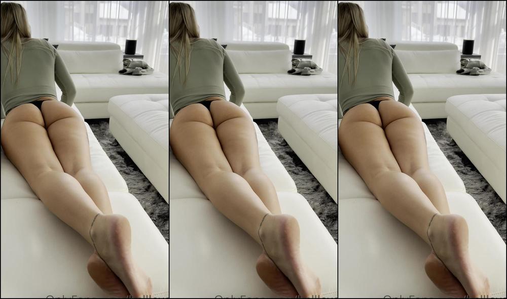 Belllexox 2038176879 02 26 2021 Feet Soles Amp Booty Who Wants To Be The Next One Taking My Pictures