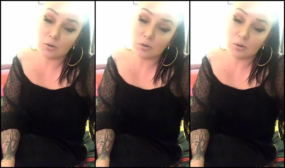 Anushkavelvet For Those Of You Who Missed My Live Earlier Enjoy It S A Long One