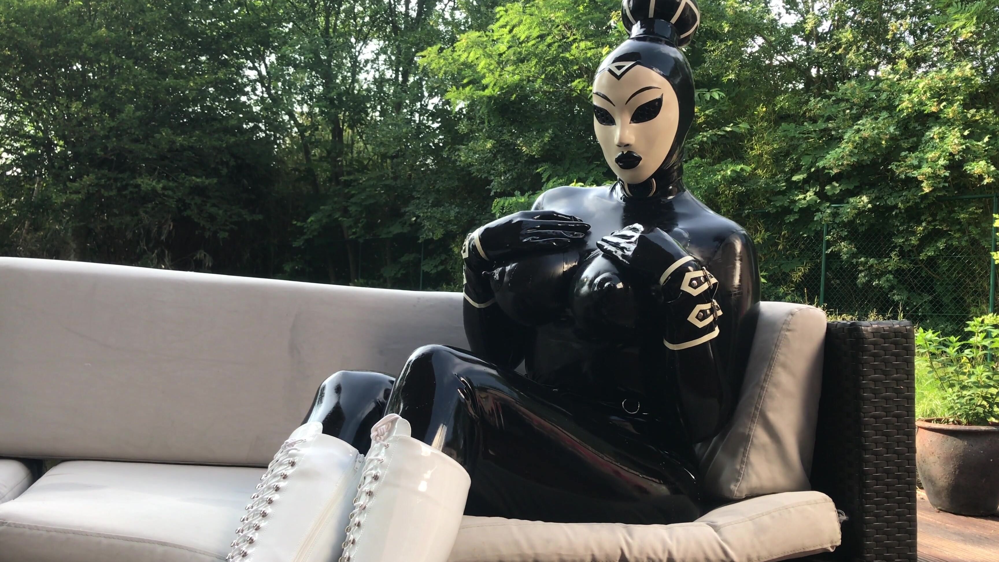 Mfetilicious Life Is Great