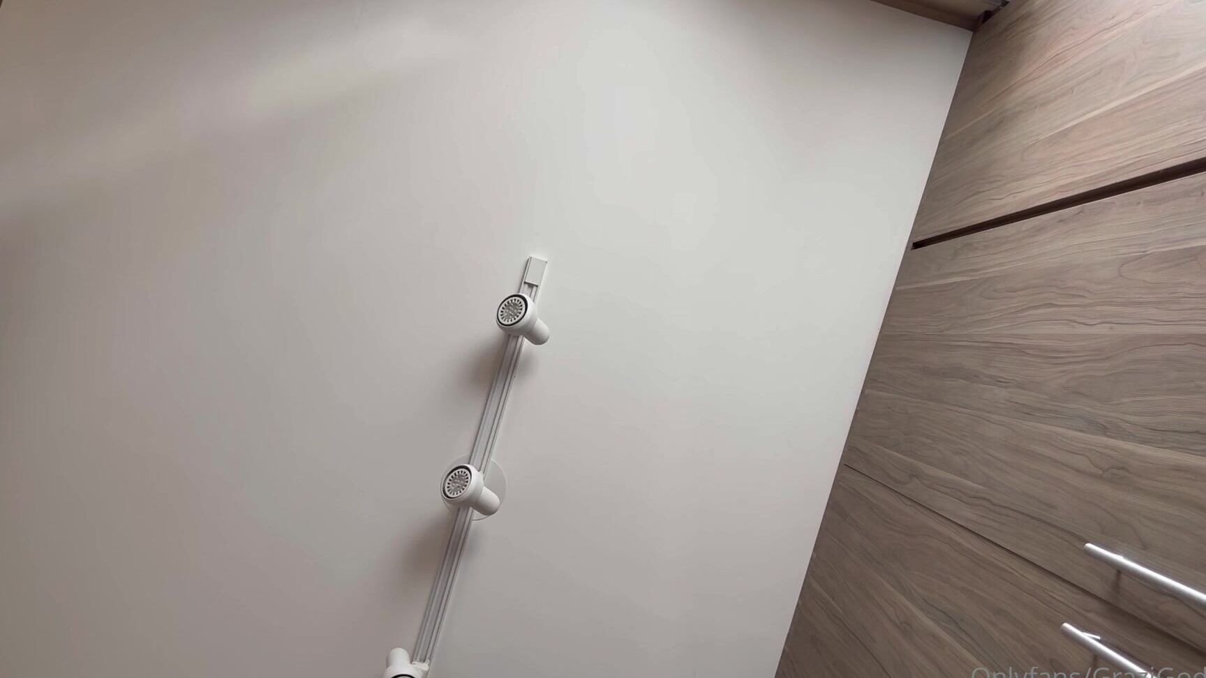 Grazigoddess Giantess Do You Like This Type Of Video