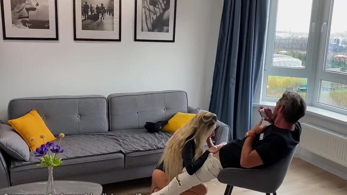 BukowskiDirtyWife Sloppy Blowjob & Deepthroat. Full vid on Onlyfans Pornhub