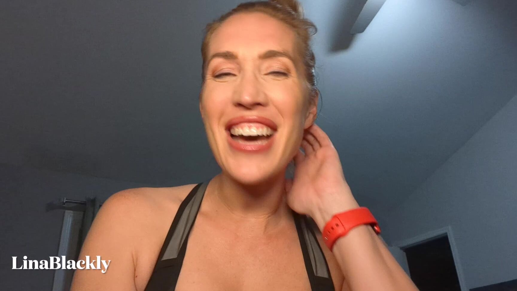 "LinaBlackly" asmr, bigtits, femdompov, haircutting, pov Dom Girlfriend Shaves Your Head manyvids