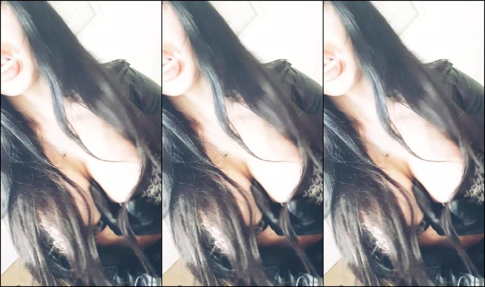 Obey Angelina Poppers To Take Part In This Video Have Your Poppers Re