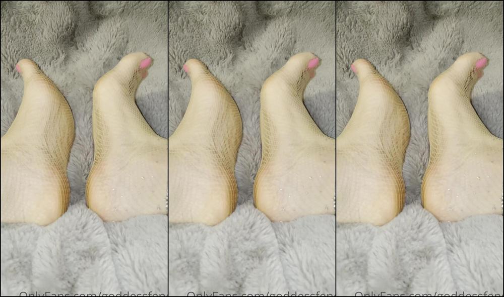 Goddessfendi Fishnets W Diamonds For The Holiday Season