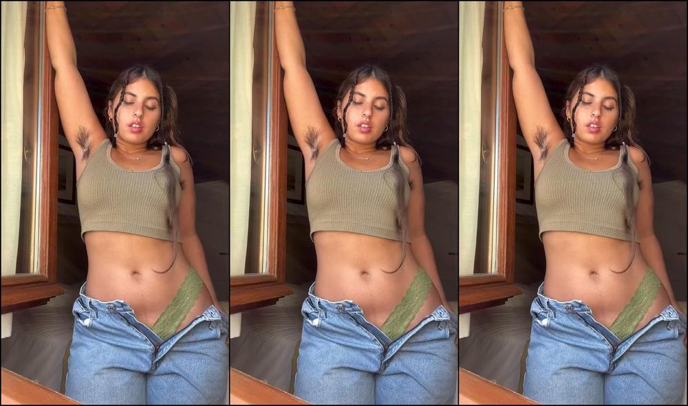 Ittybittycherry 0Hudxt9Cwjd0Tzuchni9Z Source