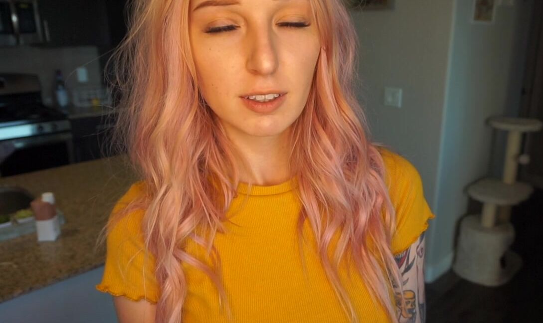 "HARPERMADI" bisexual, lesbians, joi, jerk off instruction, lesbian domination 311 Female to Female JOI Manyvids