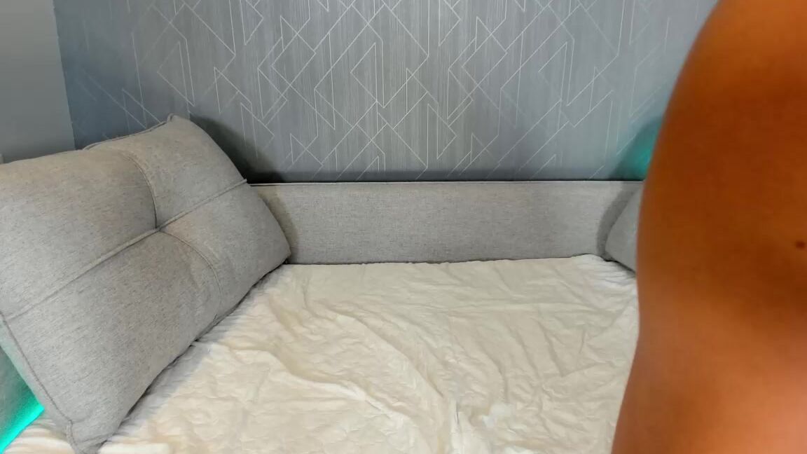 "Lucia Ferri" Lucia Ferri cb_soy_sofia_jeangreybianca_20231112_4 lesbian double dildo Web Cam