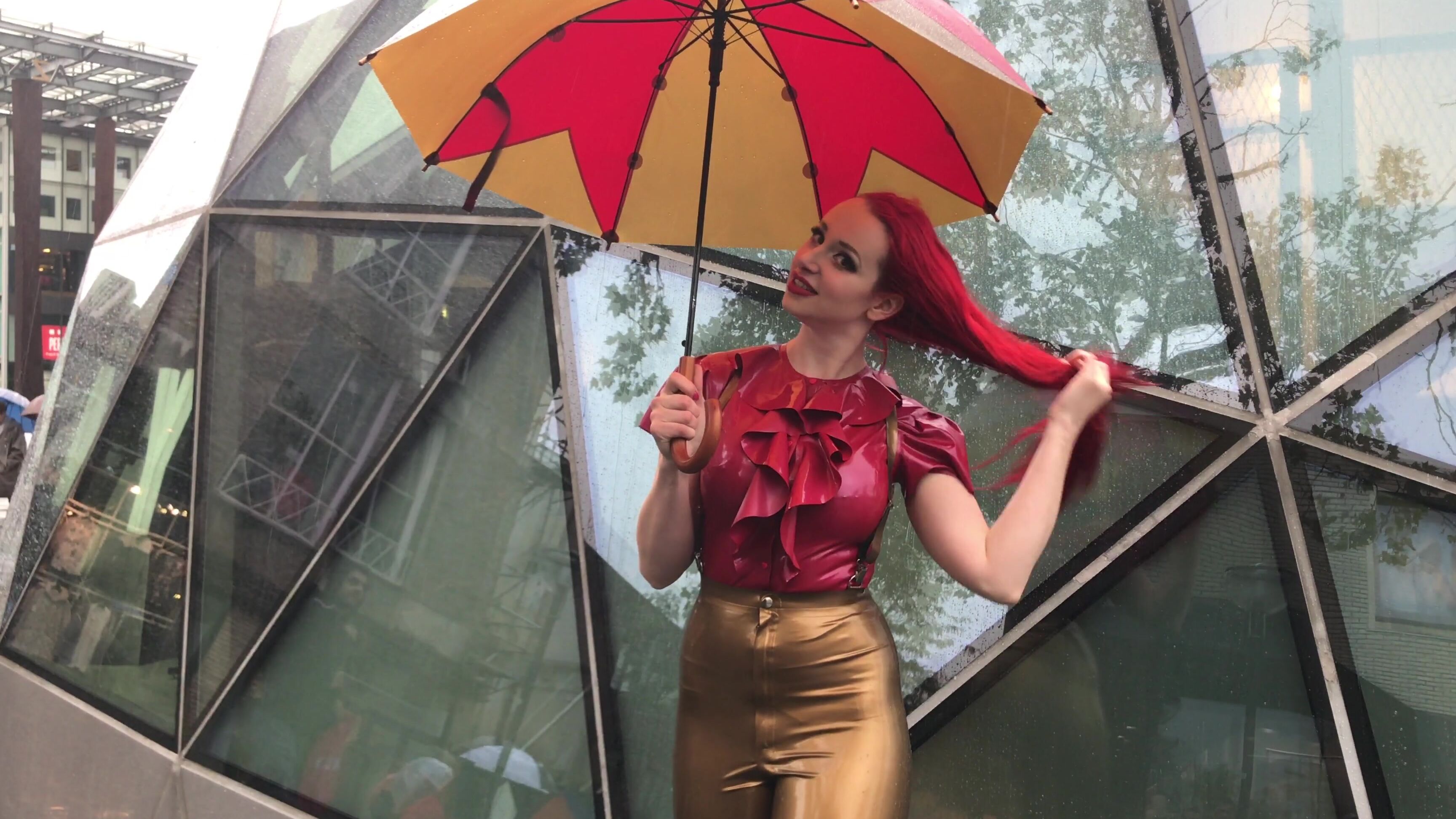 Mfetilicious Shopping In Eindhoven Today Rainy But Still In Style