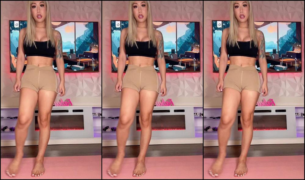 Goddesskeera Who Wants To Join Me In Doing Yoga