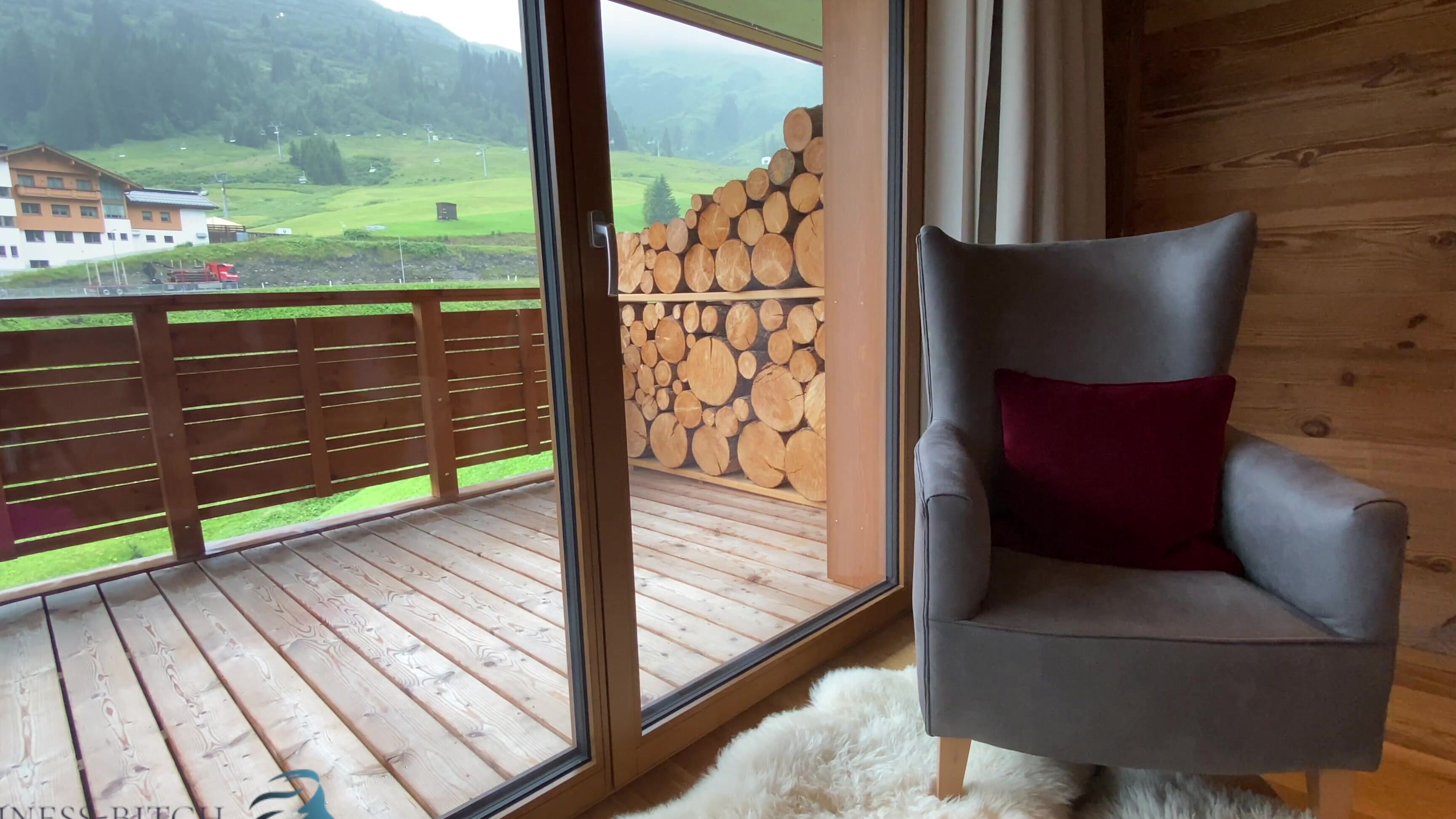 Secretary,Dildo Riding,High Heels,Amateur,Masturbation business bitch secretary masturbates in front of boss ManyVids