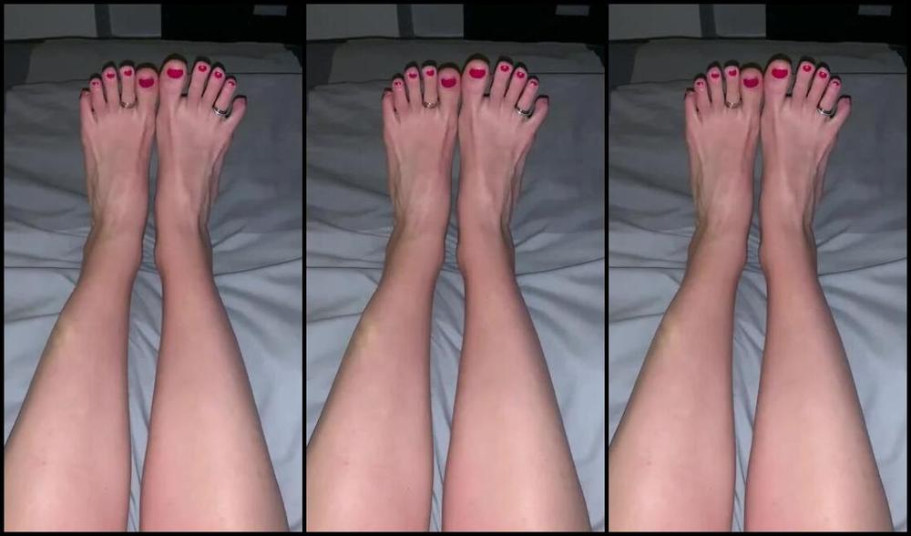 Miss Emma Rose Nicknamed Emmaemmarose Onlyfans How Good Do Them Toe Rings Look On My Long Toes Amp How Crazy