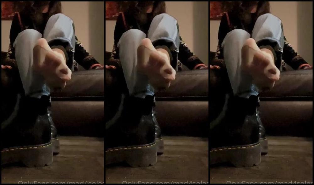 Goddess Mads Nicknamed Mad4Soles Onlyfans This One Goes Out To All My Sock Sluts