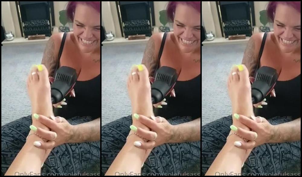 Solefulsassy Onlyfans Things You Can Do With Madsoles 1 Body Massager Not Designed For Feet But Oh Wow This Felt Good