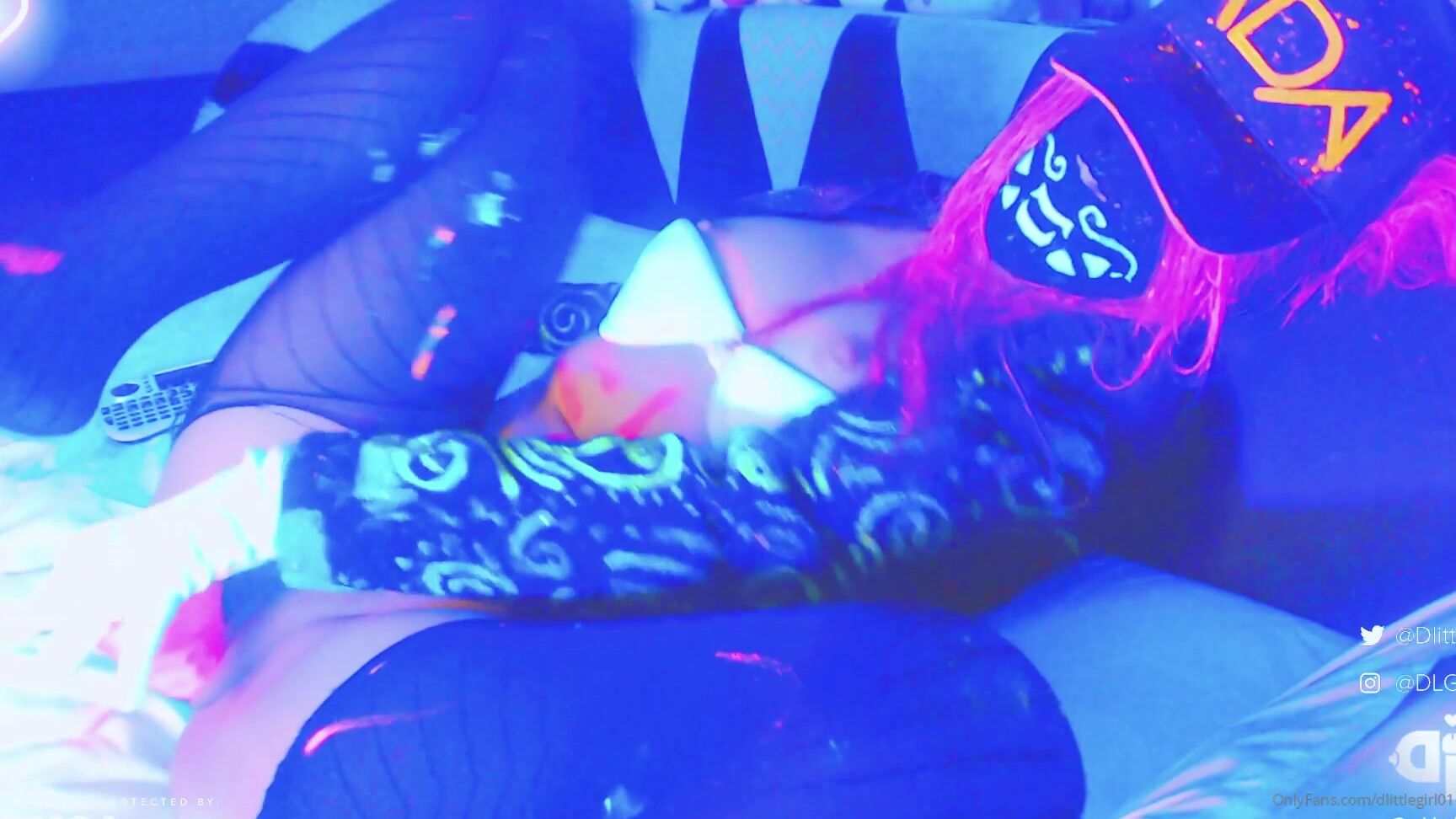 daddyslittlegirl01-19-03-2020-184447711-kda-akali-cosplay-5-minutes-